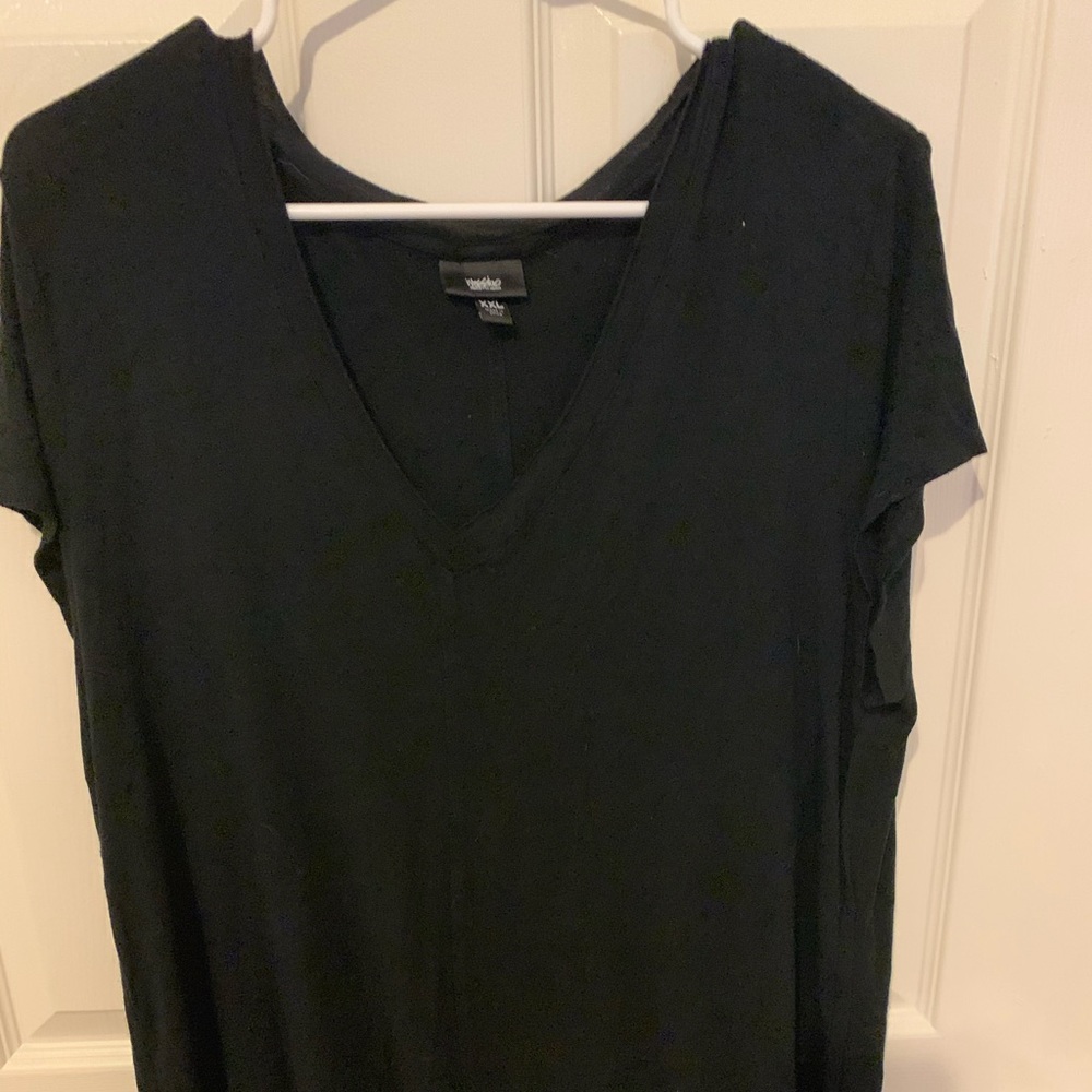 Basic Black Tee